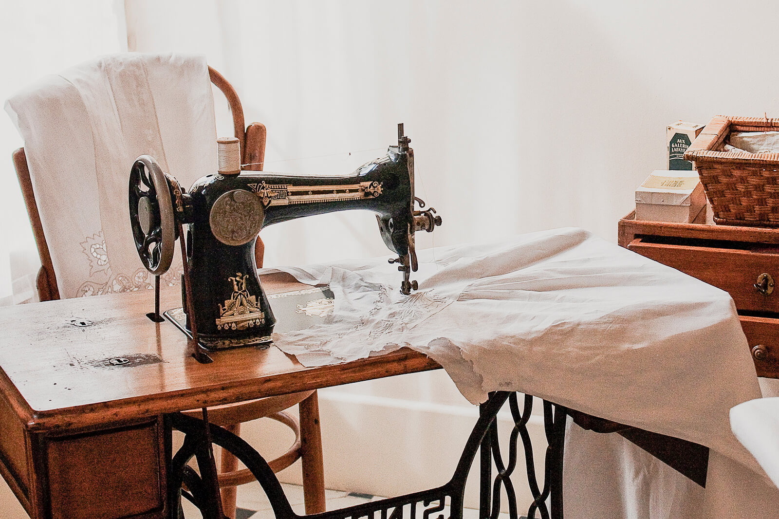 interesting-facts-about-sewing-machines-fact-bud